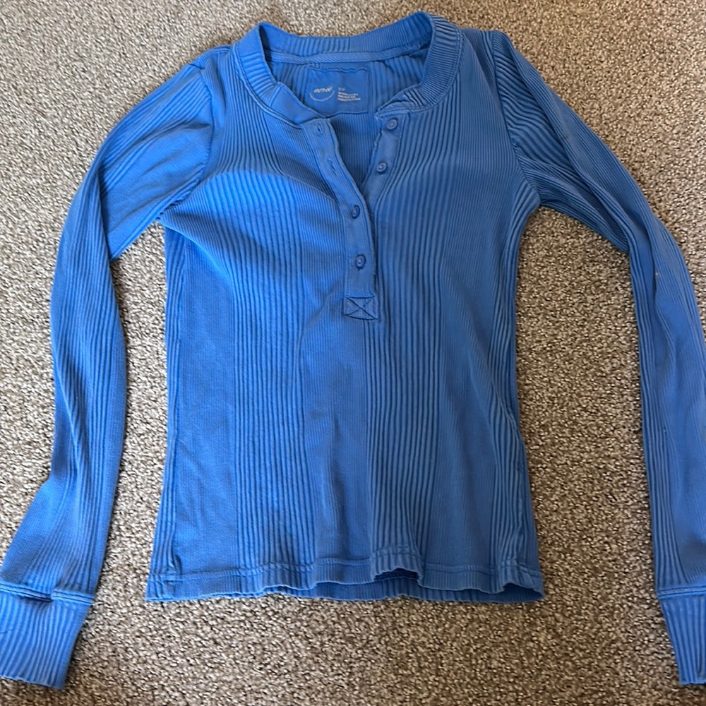 Arie blue half button up long sleeve